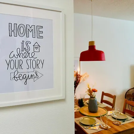 New With Sunny Terrace & Air Condition Appartement *