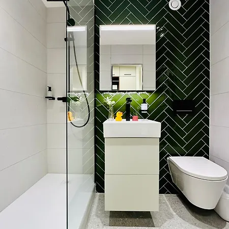 Apartmán New With Sunny Terrace & Air Condition *